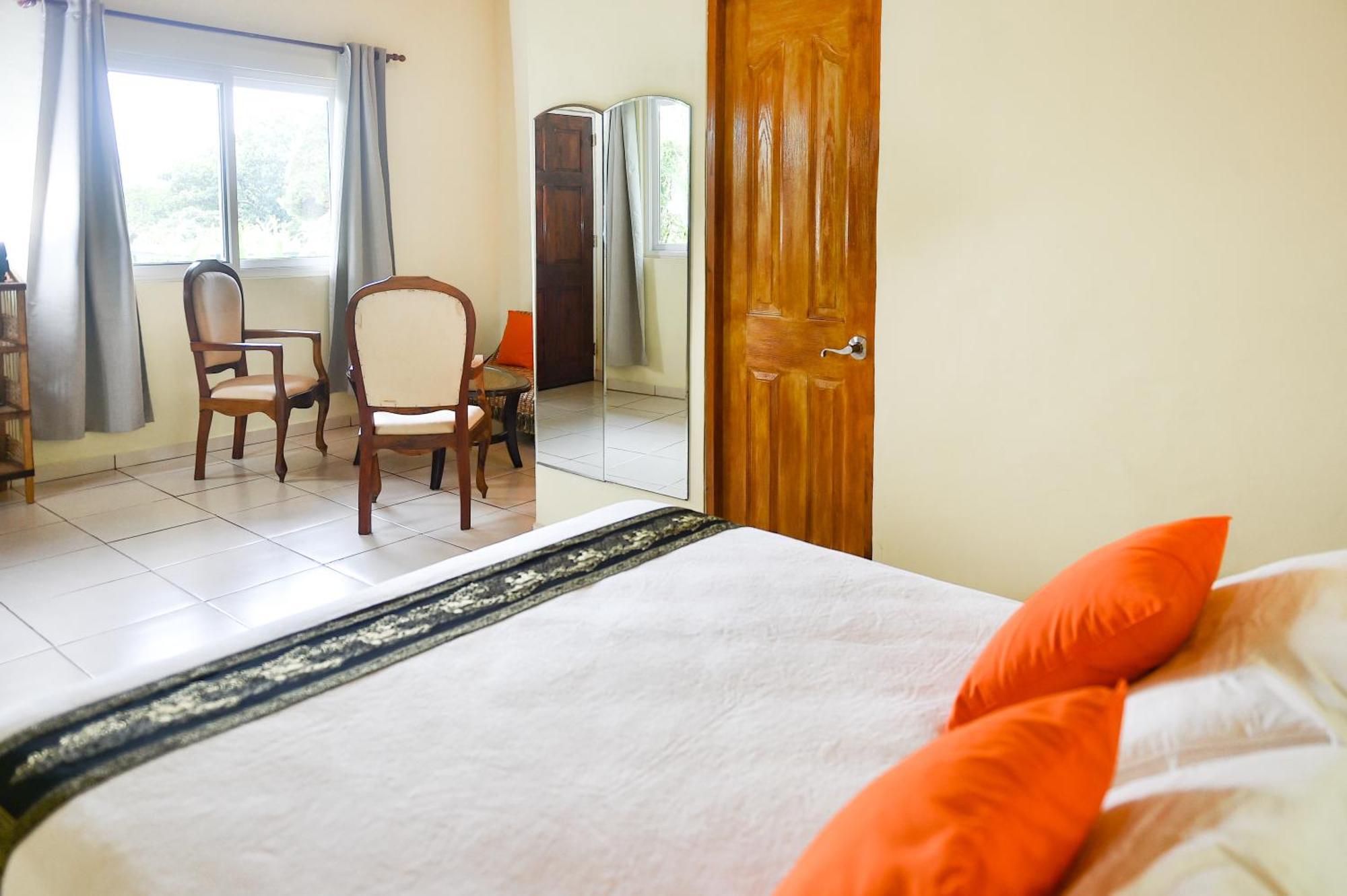 Anachoreo Hotel